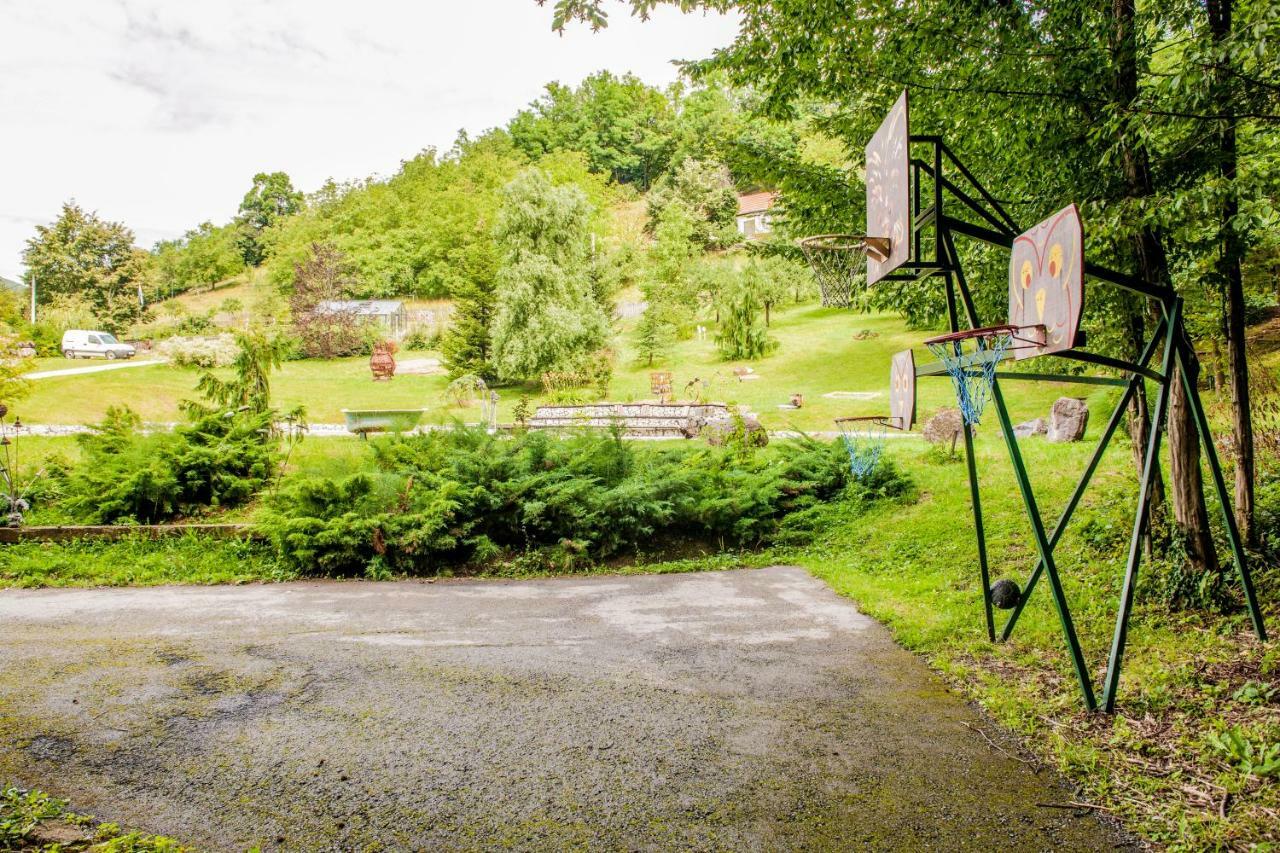 Country house With A Pool In Medvednica Nature Park Zagreb